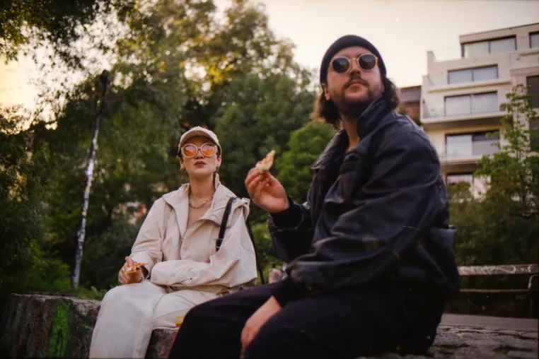 Bild: Dreampop-Duo Marilyn Harvest veröffentlicht Debut-EP "FX"