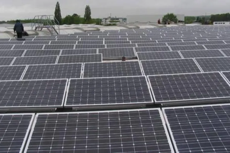 Bild: Größte Photovoltaik Anlage in Langenfeld und Umgebung geht ans Netz