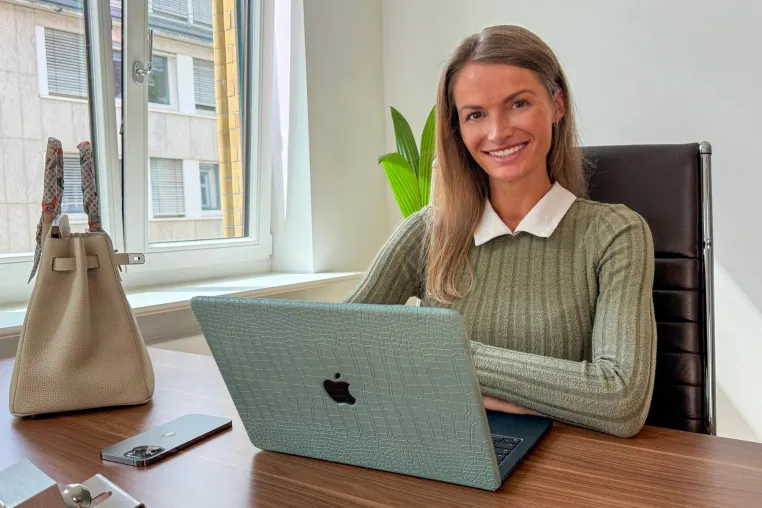 Bild: Social Media Agentur Hamburg: Kathlen Bremer positioniert Social Leaders für Content, Performance und GEO