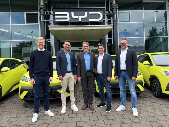 Bild: Fischer Automobile wird offizieller BYD-Partner