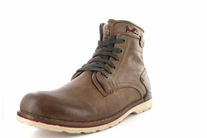 Bild: Das sind die Trends für die Wintersaison 2014/ 2015 bei Übergrößen-Schuhen