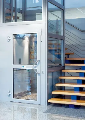 Bild: G8-Gipfel Teilnehmer nutzten 2007 in Heiligendamm den LiftTec-Aufzug BA 4000