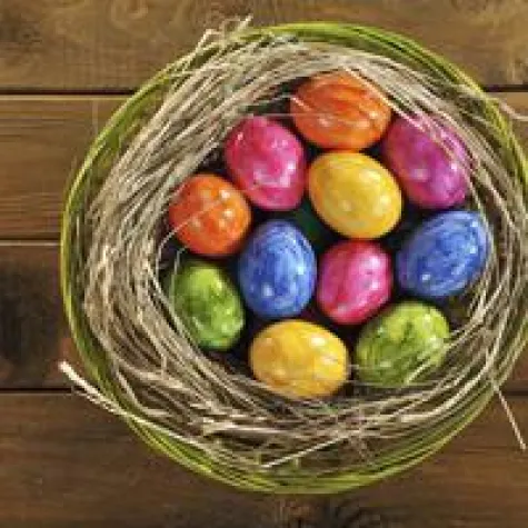 Bild: Zu Ostern an die Hühner denken