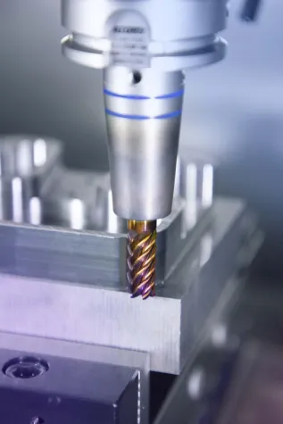 HAHN+KOLB mit neuen Hartfräsern von ATORN Bild: HAHN+KOLB mit neuen Hartfräsern von ATORN