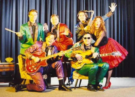 Bild: Oldie-Night mit Mona und die falschen 50er im Moorbek-Rondeel