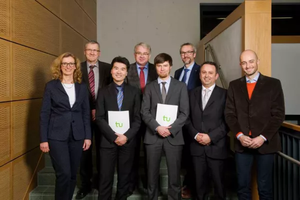 Bild: Taros spendet zwei Chemie-Promotionspreise an der TU Dortmund