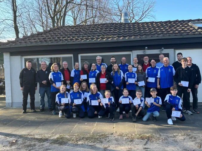 Zweite Kreismeisterschaft im Blasrohrsport begeistert erneut zahlreiche Teilnehmende Bild: Zweite Kreismeisterschaft im Blasrohrsport begeistert erneut zahlreiche Teilnehmende