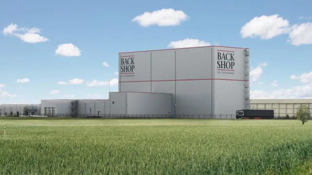 Bild: Energieeffiziente Brandvermeidung von WAGNER für das Tiefkühlbackwaren-HRL von BACK SHOP