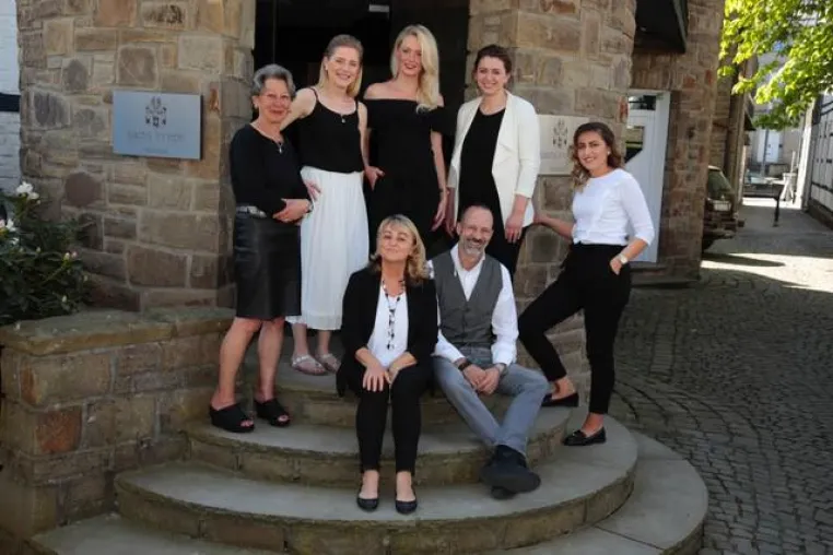 Am 28. Mai ist World Blood Cancer Day – Waschen, Schneiden, Föhnen für den guten Zweck Bild: Am 28. Mai ist World Blood Cancer Day – Waschen, Schneiden, Föhnen für den guten Zweck