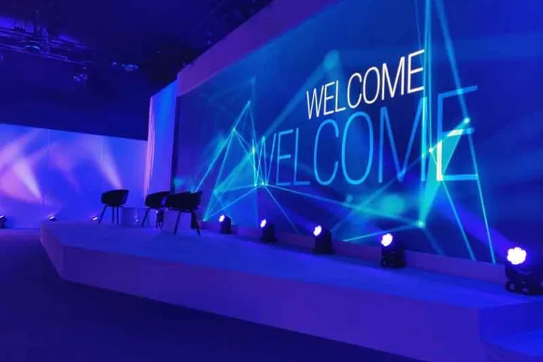 Aventem eröffnete Streaming Studio mit Komplettausstattung Bild: Aventem eröffnete Streaming Studio mit Komplettausstattung