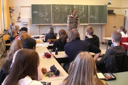 Bild: Start des Anti-Rassismus-Programms an Schulen