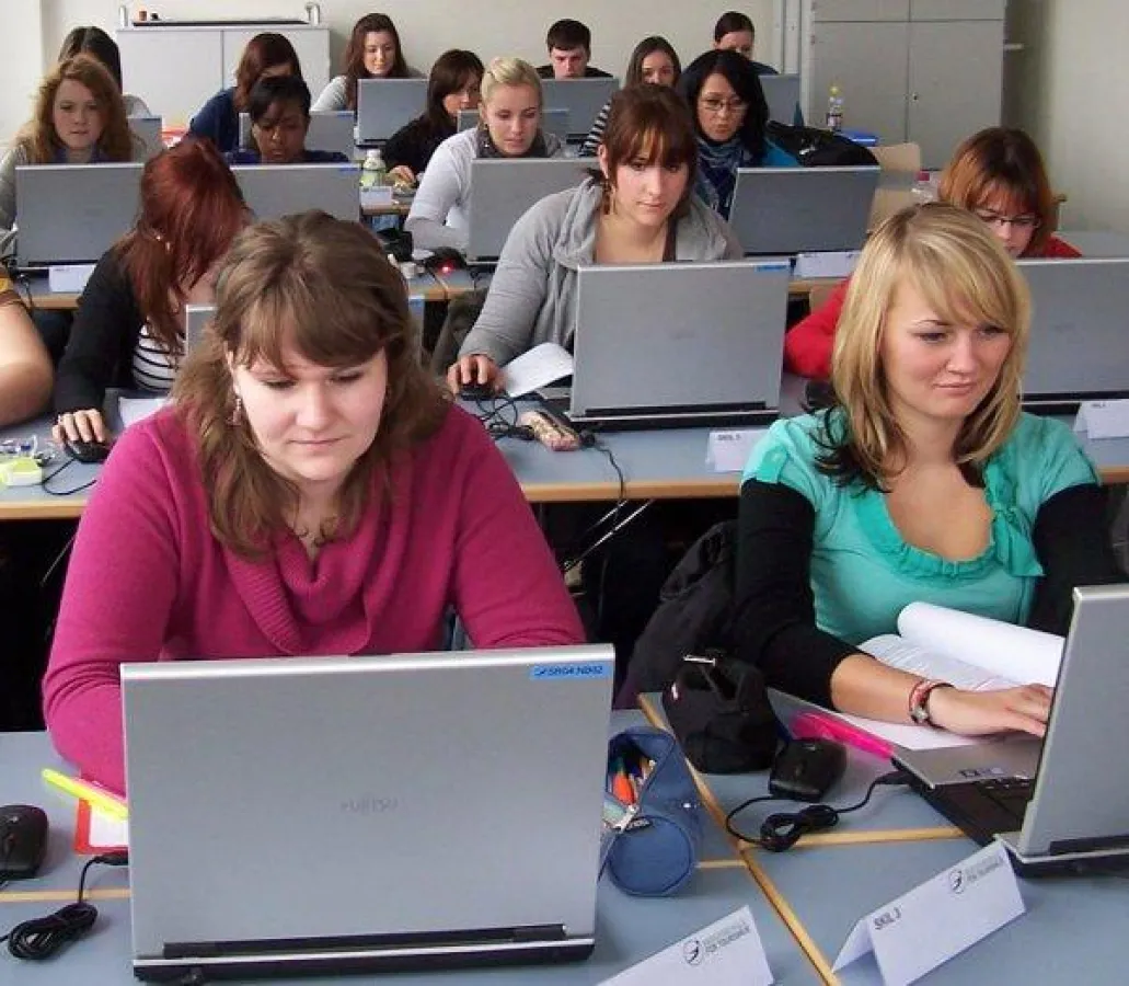 Mobiles Klassenzimmer im Einsatz