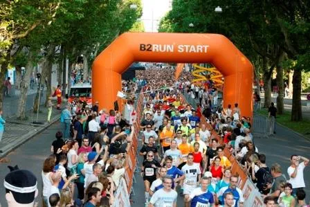 B2RUN Stuttgart: Deutsche Firmenlaufmeisterschaft mit 5.500 Teilnehmern Bild: B2RUN Stuttgart: Deutsche Firmenlaufmeisterschaft mit 5.500 Teilnehmern