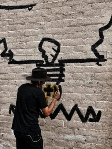 Bild: Spektakuläre Street Art US-Starkünstler Danny Minnick auf der Kolvenburg