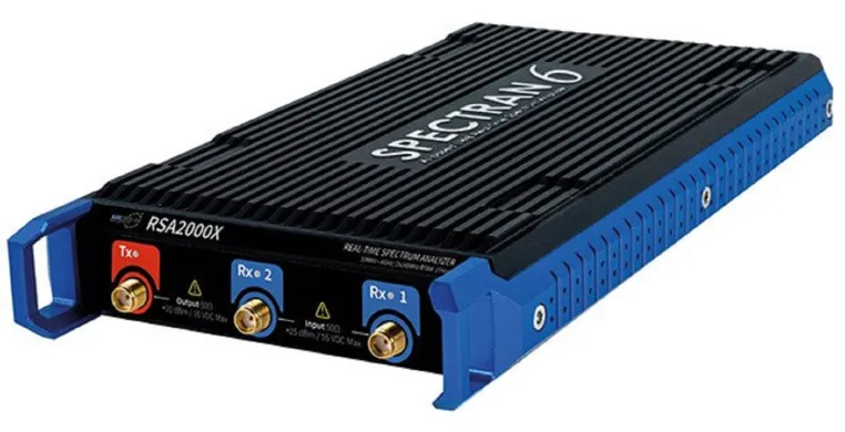 Bild: Weltweit erster 6 GHz USB Spektrumanalysator mit 245MHz True IQ Streaming