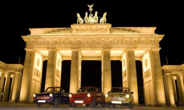 Bild: 20 Jahre Mauerfall · Berlin grenzenlos - Mit dem Sorat Hotel Ambassador auf Safari durch Berlin