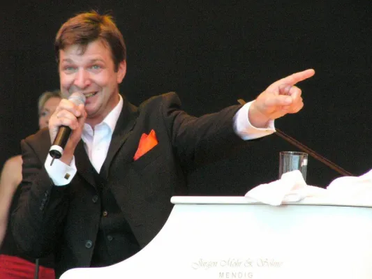 Bild: SahneMixx präsentierten Udo-Jürgens-Evergreens und aktuelle Songs