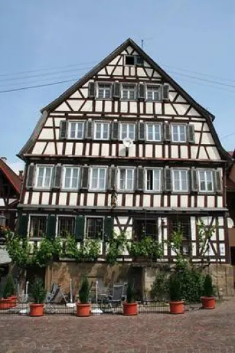 Varta-Führer: RESTAURANT DER WOCHE Bild: Varta-Führer: RESTAURANT DER WOCHE