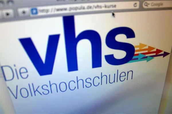Bild: VHS-Kurse aus ganz Deutschland im Internet finden.