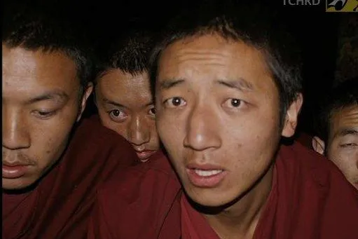 Sieben Mönche in Jomda in der Präfektur Chamdo festgenommen, Abt verschwunden Bild: Sieben Mönche in Jomda in der Präfektur Chamdo festgenommen, Abt verschwunden