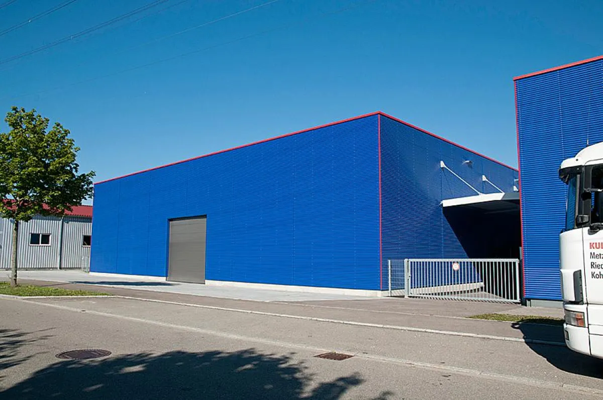 Der neue Anbau an die Lagerhalle