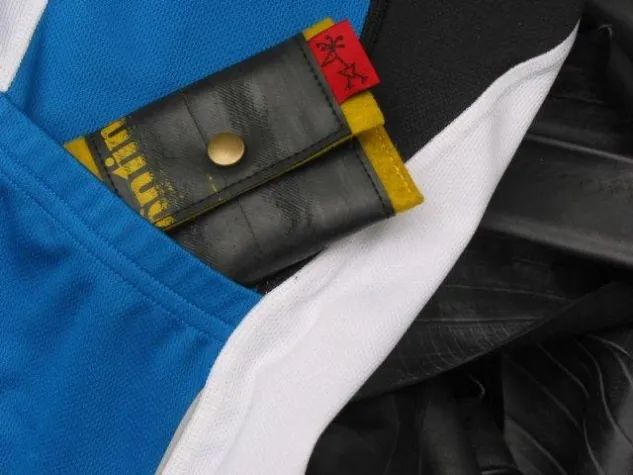 Abgefahren - Neues aus alten Fahrradschläuchen Bild: Abgefahren - Neues aus alten Fahrradschläuchen