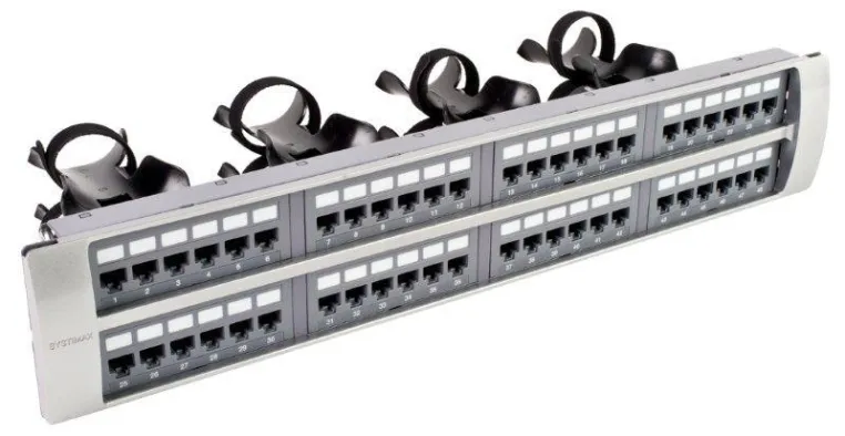 CommScope führt neue Kategorie 6A/Klasse EA Rangierfelder für die SYSTIMAX® GigaSPEED® X10D UTP Lösungen ein Bild: CommScope führt neue Kategorie 6A/Klasse EA Rangierfelder für die SYSTIMAX® GigaSPEED® X10D UTP Lösungen ein