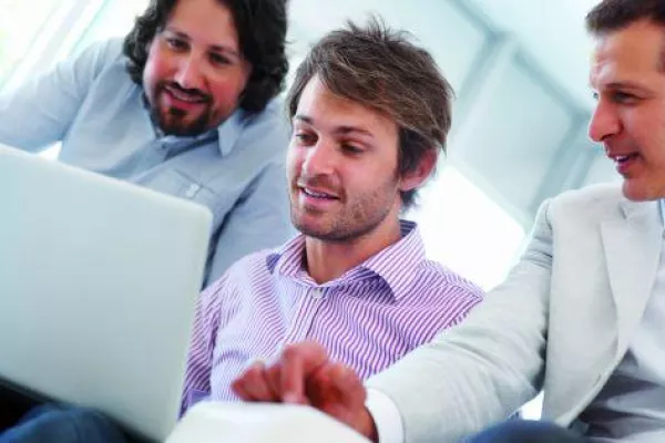 Bild: Fernstudium: Fachkräfteentwicklung in der Chemiebranche