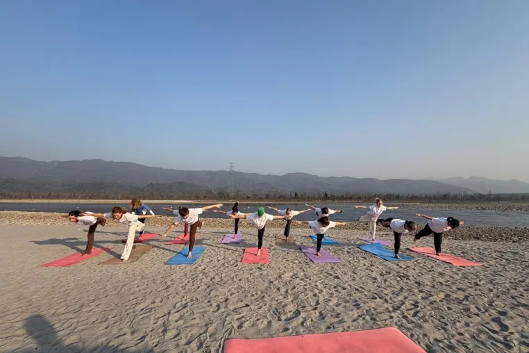 Bild: Warum Indien weiterhin das weltweit beste Reiseziel für eine 200-Stunden-Yogalehrer-Ausbildung ist