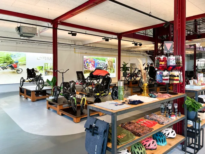 Werksbesichtigung bei HASE BIKES: So entsteht ein Spezialrad Bild: Werksbesichtigung bei HASE BIKES: So entsteht ein Spezialrad