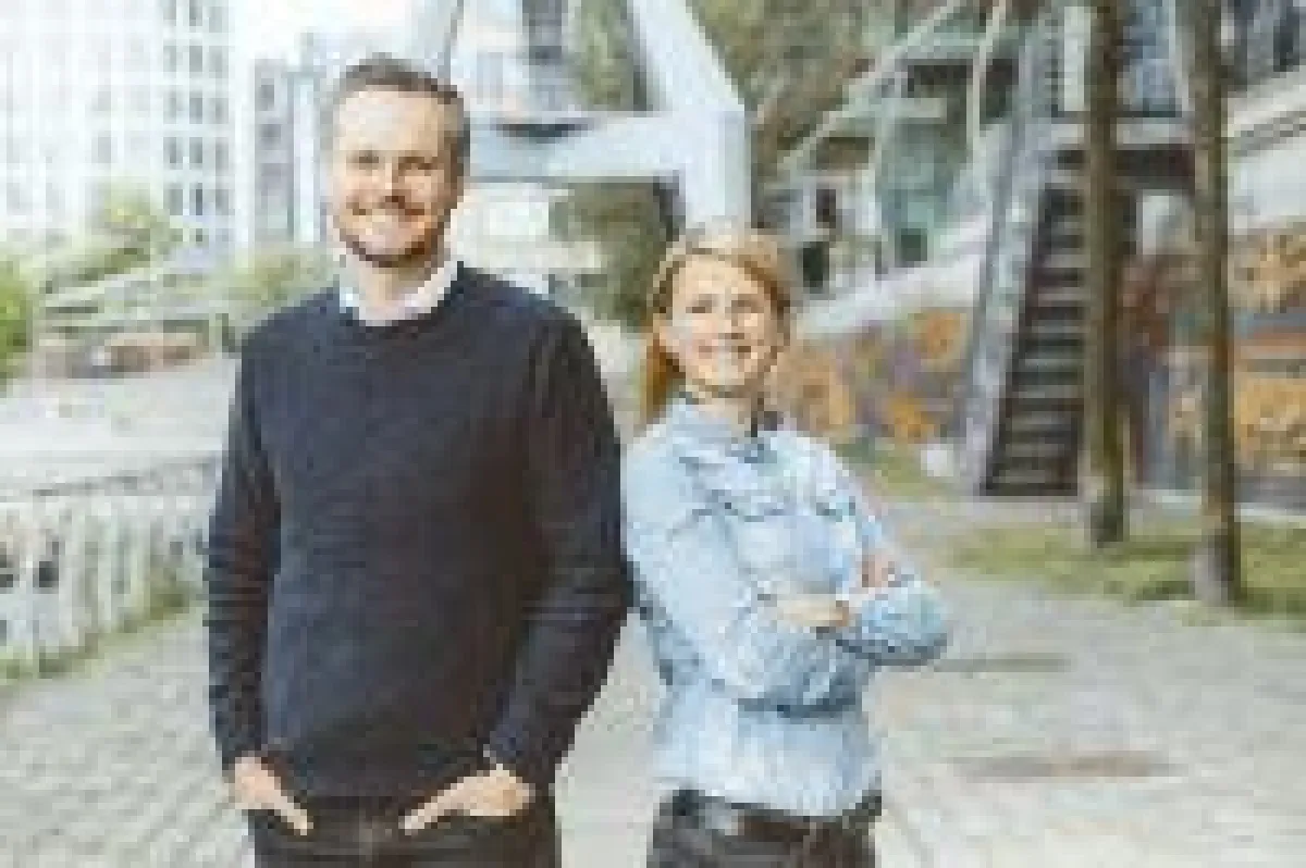 Die dooing.de Gründer : Marcel Neumann & Lisa Fink