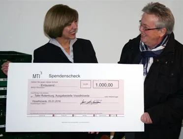 Machwürth Team unterstützt die Ausgabestelle Visselhövede der Tafel Rotenburg Bild: Machwürth Team unterstützt die Ausgabestelle Visselhövede der Tafel Rotenburg