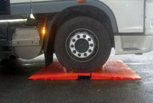 Manchester Evening News Arena bestellt Kabelbrücken von allbuyone Bild: Manchester Evening News Arena bestellt Kabelbrücken von allbuyone