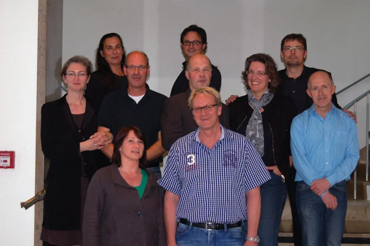 Die Absolventen und Leiter der dritten Ausbildung zum Bau-Mediator im Haus der Technik