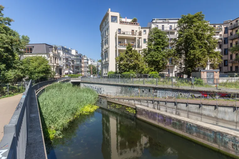 Leipziger Baubranche im Wandel: Die Hintergründe sinkender Baugenehmigungen in Leipzig Bild: Leipziger Baubranche im Wandel: Die Hintergründe sinkender Baugenehmigungen in Leipzig