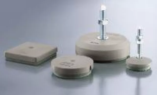 Bild: Nivellierelemente von Bilz setzen Maschinenschwingungen ein Ende