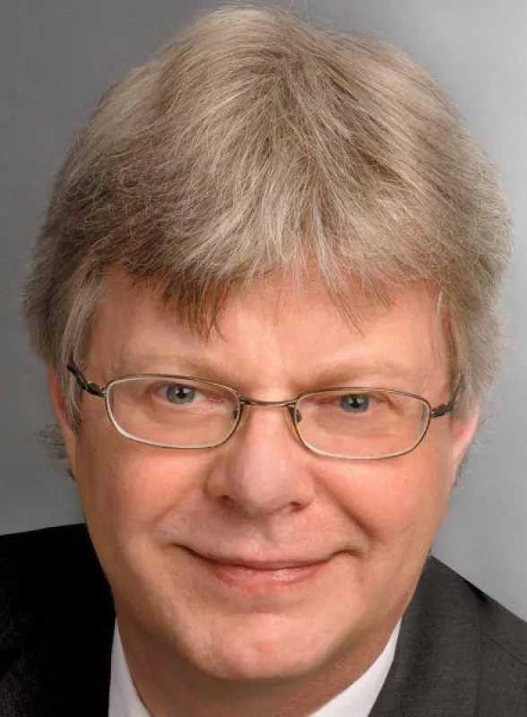 Bert Rheinbach, Geschäftsführer der OPTIMAL System-Beratung