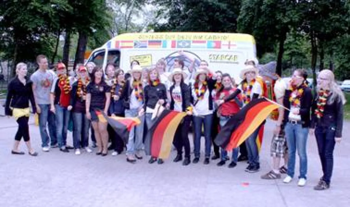 Deutschland-Fans fiebern gemeinsam mit STARCAR