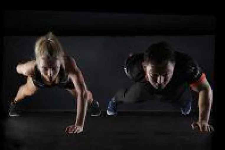 Bild: Personal Trainer für effektives Training mit schnellem Erfolg