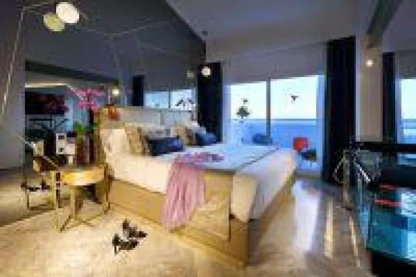 Bild: The Ushuaïa Club präsentiert seine Zimmer und Suiten in neuem Glanz und schafft neue Präsidentensuite