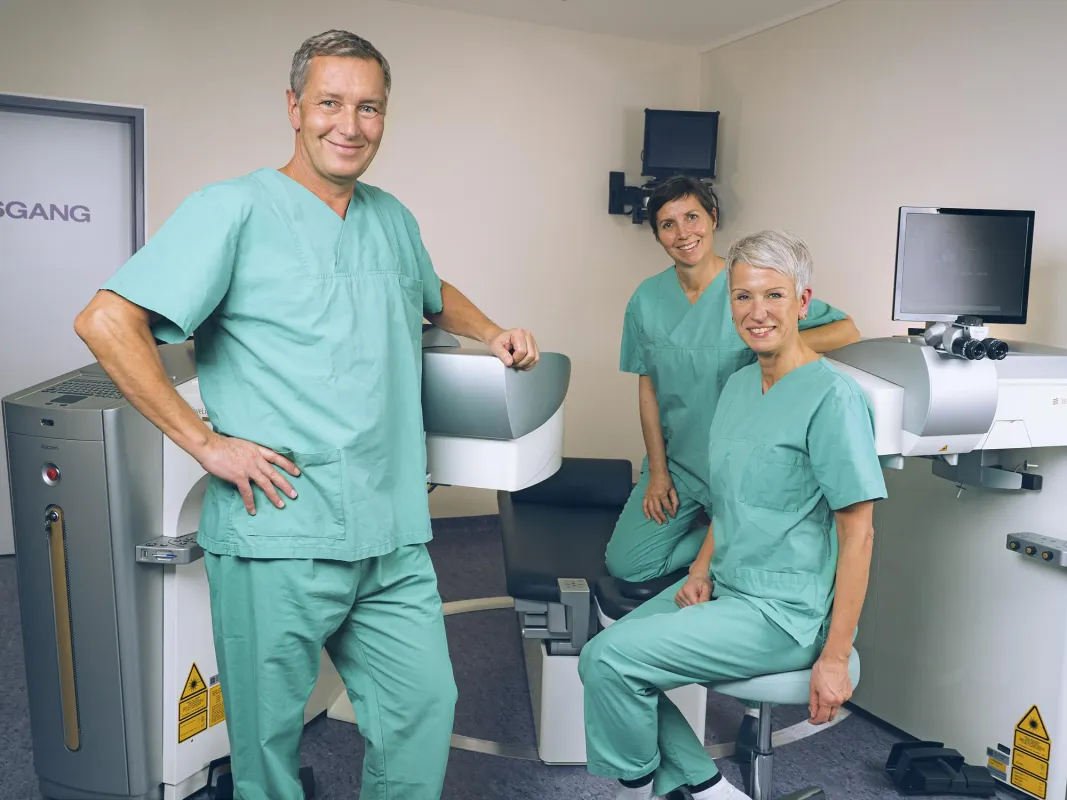 Das Team der Euro-Augenlaserklinik operiert mit der neuesten Augenlaser-Technologie Contoura Vision