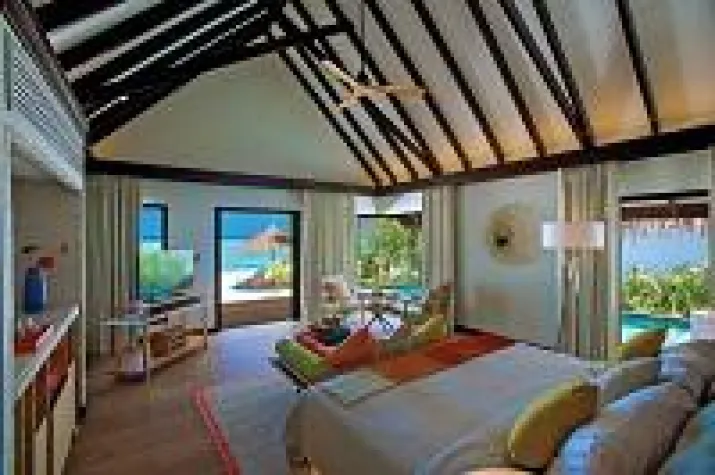 Noch einmal tief Luft holen dann ist es soweit: OZEN by Atmosphere Bild: Noch einmal tief Luft holen dann ist es soweit: OZEN by Atmosphere