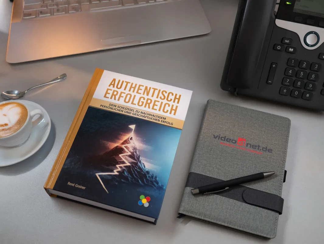 600 Seiten zum Thema perönlicher und beruflicher Erfolg (© René Greiner)