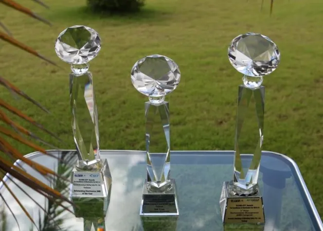 Bild: KRAMSKI India erhält ELCINA-EFY Award 2014 - Unternehmenspreis für ausgezeichnetes Umweltmanagement in Indien