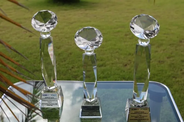 KRAMSKI India erhält ELCINA-EFY Award 2014 - Unternehmenspreis für ausgezeichnetes Umweltmanagement in Indien Bild: KRAMSKI India erhält ELCINA-EFY Award 2014 - Unternehmenspreis für ausgezeichnetes Umweltmanagement in Indien