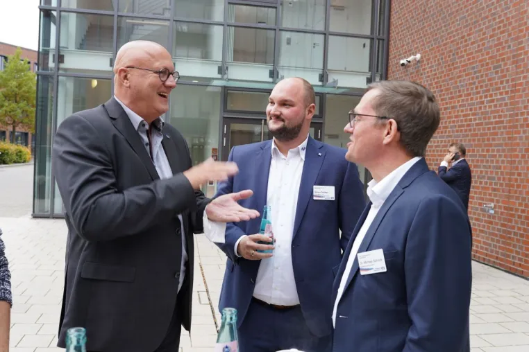 Bild: Der Startschuss ist gefallen - TEKA unterstützt IndustryFusion Release 1.0