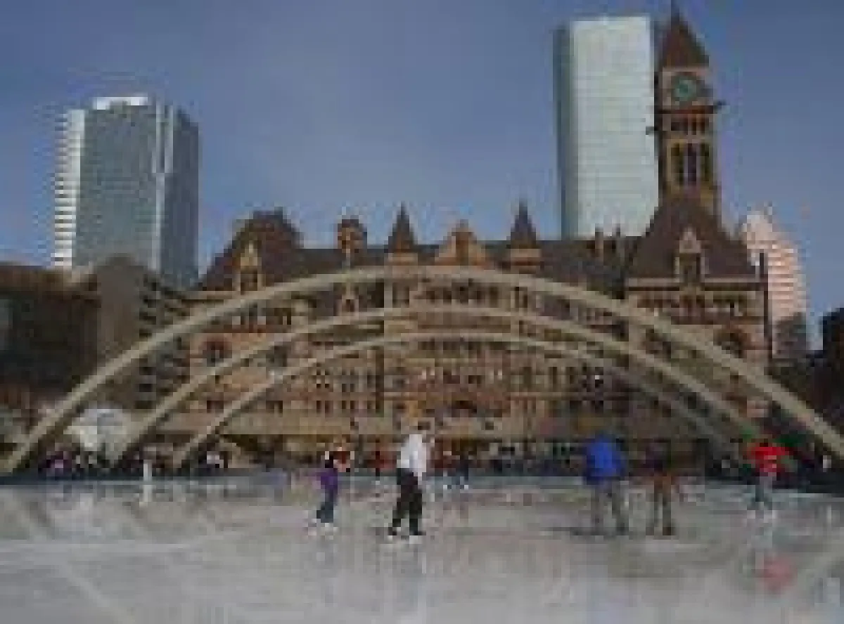 Nathan Philips Square Skating Rink_Credit- Francisco Pardo