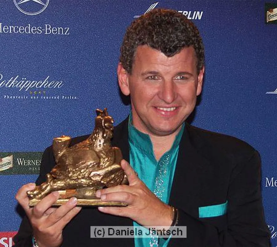 GOLDENE HENNE für SEMINO ROSSI