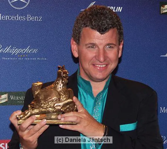 Bild: Goldene Henne für Semino Rossi