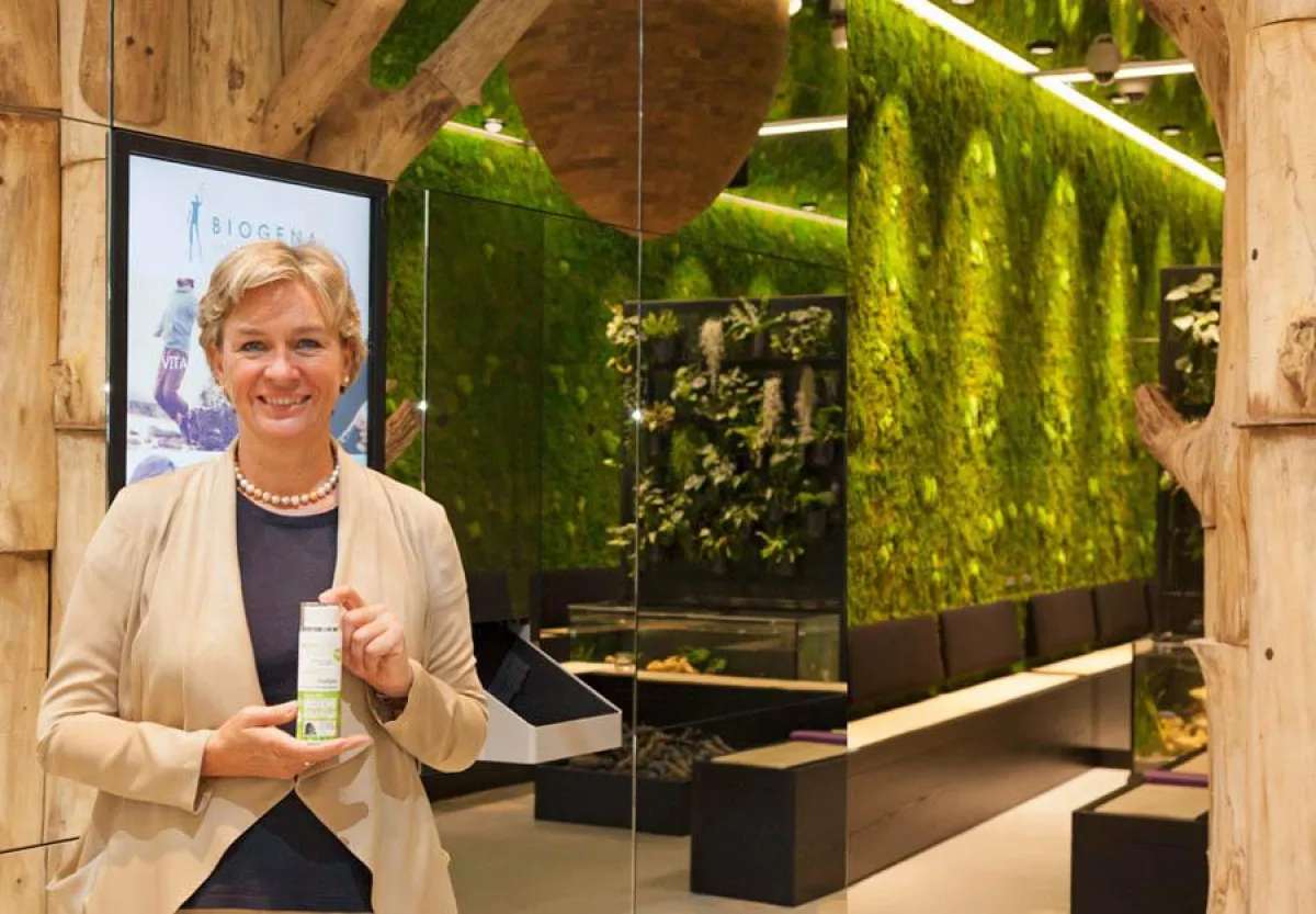 mysalifree ergänzt als einzige Kosmetikmarke das Biogena-Store-Angebot optimal